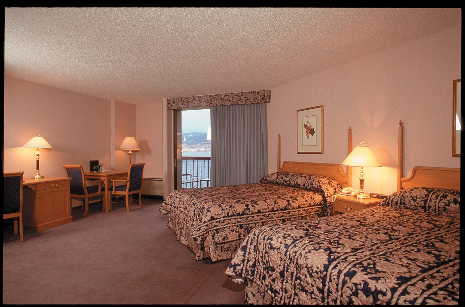 Penticton Lakeside Resort מראה חיצוני תמונה