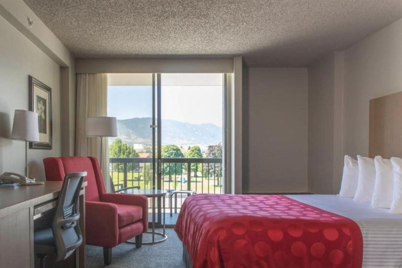 Penticton Lakeside Resort מראה חיצוני תמונה